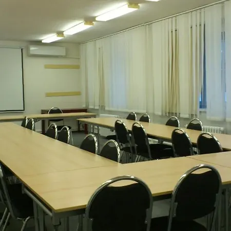 Hotel Astra Tuchlovice
